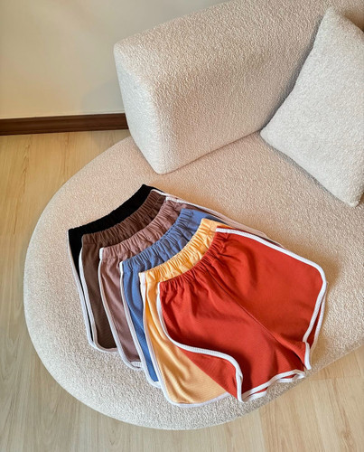 شلوارک کبریتی نواردار زنانه